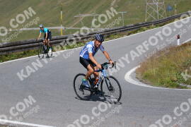 Photo #2408679 | 25-07-2022 11:23 | Passo Dello Stelvio - Peak BICYCLES