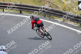 Photo #2431894 | 29-07-2022 12:45 | Passo Dello Stelvio - Peak BICYCLES