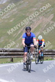 Photo #2410890 | 26-07-2022 11:51 | Passo Dello Stelvio - Peak BICYCLES