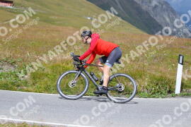 Foto #2463570 | 31-07-2022 13:53 | Passo Dello Stelvio - die Spitze BICYCLES