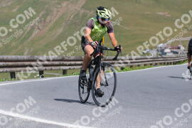 Foto #2381315 | 24-07-2022 10:39 | Passo Dello Stelvio - die Spitze BICYCLES