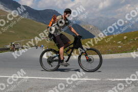 Photo #2391038 | 24-07-2022 12:58 | Passo Dello Stelvio - Peak BICYCLES
