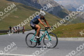 Photo #2392284 | 24-07-2022 13:20 | Passo Dello Stelvio - Peak BICYCLES