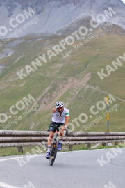 Photo #2411017 | 26-07-2022 12:09 | Passo Dello Stelvio - Peak BICYCLES