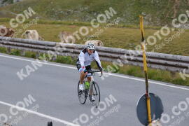 Foto #2435275 | 29-07-2022 14:06 | Passo Dello Stelvio - die Spitze BICYCLES