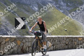 Photo #4081899 | 26-08-2023 13:56 | Passo Dello Stelvio - Prato side BICYCLES