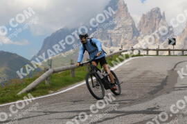 Photo #2594934 | 11-08-2022 12:56 | Pordoi Pass BICYCLES