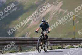 Foto #2394386 | 24-07-2022 14:26 | Passo Dello Stelvio - die Spitze BICYCLES