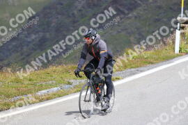 Foto #2463353 | 31-07-2022 13:28 | Passo Dello Stelvio - die Spitze BICYCLES