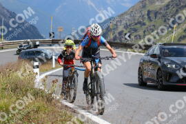 Foto #2423733 | 27-07-2022 11:21 | Passo Dello Stelvio - die Spitze BICYCLES