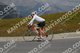Photo #2390676 | 24-07-2022 12:55 | Passo Dello Stelvio - Peak BICYCLES