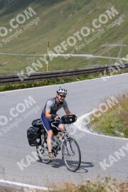 Photo #2422758 | 27-07-2022 12:31 | Passo Dello Stelvio - Peak BICYCLES