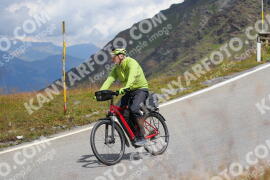 Foto #2422875 | 27-07-2022 12:52 | Passo Dello Stelvio - die Spitze BICYCLES