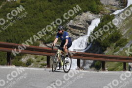 Photo #3176306 | 20-06-2023 10:30 | Passo Dello Stelvio - Waterfall curve BICYCLES