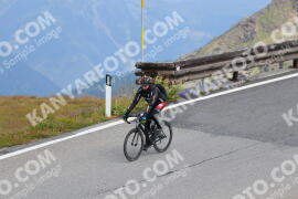 Foto #2439147 | 30-07-2022 11:45 | Passo Dello Stelvio - die Spitze BICYCLES