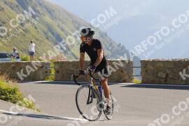 Photo #4015612 | 22-08-2023 09:33 | Passo Dello Stelvio - Prato side BICYCLES