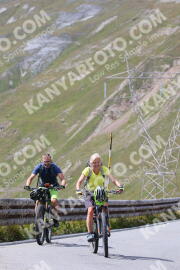 Photo #2490199 | 02-08-2022 15:02 | Passo Dello Stelvio - Peak BICYCLES