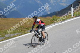 Photo #2422685 | 27-07-2022 12:14 | Passo Dello Stelvio - Peak BICYCLES