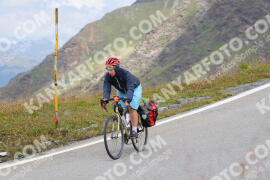 Photo #2445065 | 30-07-2022 14:14 | Passo Dello Stelvio - Peak BICYCLES