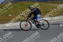 Photo #2378217 | 24-07-2022 09:59 | Passo Dello Stelvio - Peak BICYCLES