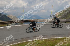 Foto #2413103 | 25-07-2022 13:03 | Passo Dello Stelvio - die Spitze BICYCLES