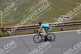 Photo #2412394 | 25-07-2022 12:29 | Passo Dello Stelvio - Peak BICYCLES