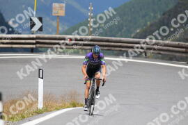 Photo #2422958 | 27-07-2022 13:14 | Passo Dello Stelvio - Peak BICYCLES