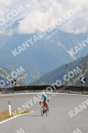 Photo #2423435 | 27-07-2022 10:24 | Passo Dello Stelvio - Peak BICYCLES