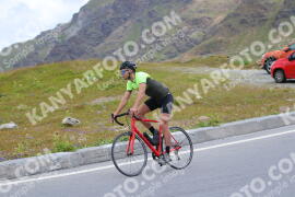 Photo #2411328 | 26-07-2022 12:41 | Passo Dello Stelvio - Peak BICYCLES