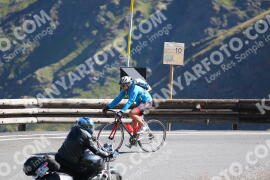 Photo #2429012 | 29-07-2022 10:08 | Passo Dello Stelvio - Peak BICYCLES