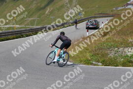 Photo #2413469 | 25-07-2022 13:12 | Passo Dello Stelvio - Peak BICYCLES