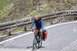 Photo #2488450 | 02-08-2022 13:37 | Passo Dello Stelvio - Peak BICYCLES