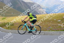 Foto #2410923 | 26-07-2022 12:00 | Passo Dello Stelvio - die Spitze BICYCLES