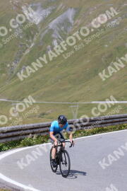 Photo #2430543 | 29-07-2022 12:04 | Passo Dello Stelvio - Peak BICYCLES