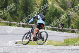 Foto #2594946 | 11-08-2022 12:56 | Pordoi Pass BICYCLES