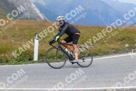 Foto #2464475 | 31-07-2022 14:57 | Passo Dello Stelvio - die Spitze BICYCLES