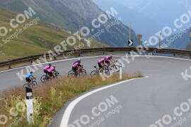 Foto #2437292 | 30-07-2022 10:17 | Passo Dello Stelvio - die Spitze BICYCLES