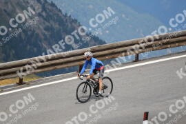 Photo #2422923 | 27-07-2022 13:03 | Passo Dello Stelvio - Peak BICYCLES