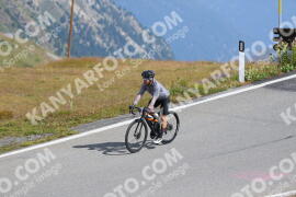 Photo #2423508 | 27-07-2022 10:40 | Passo Dello Stelvio - Peak BICYCLES