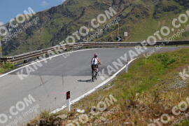 Photo #2409289 | 25-07-2022 11:45 | Passo Dello Stelvio - Peak BICYCLES