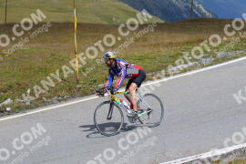 Photo #2422599 | 27-07-2022 12:01 | Passo Dello Stelvio - Peak BICYCLES