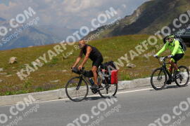 Photo #2393411 | 24-07-2022 13:40 | Passo Dello Stelvio - Peak BICYCLES