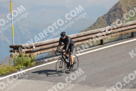 Foto #2401728 | 25-07-2022 11:06 | Passo Dello Stelvio - die Spitze BICYCLES