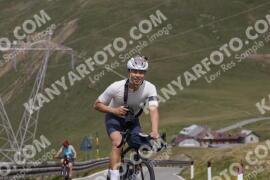Foto #3192227 | 22-06-2023 11:24 | Passo Dello Stelvio - die Spitze BICYCLES
