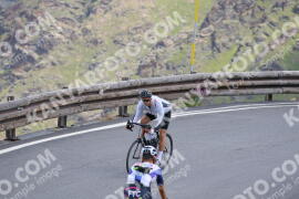 Photo #2422610 | 27-07-2022 12:04 | Passo Dello Stelvio - Peak BICYCLES