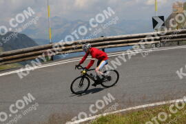 Photo #2412441 | 25-07-2022 12:31 | Passo Dello Stelvio - Peak BICYCLES
