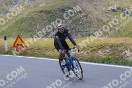 Photo #2434545 | 29-07-2022 13:35 | Passo Dello Stelvio - Peak BICYCLES