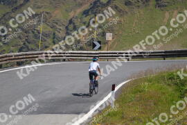 Photo #2410218 | 25-07-2022 11:55 | Passo Dello Stelvio - Peak BICYCLES