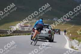 Photo #2394091 | 24-07-2022 14:09 | Passo Dello Stelvio - Peak BICYCLES