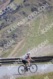 Photo #2430901 | 29-07-2022 12:10 | Passo Dello Stelvio - Peak BICYCLES